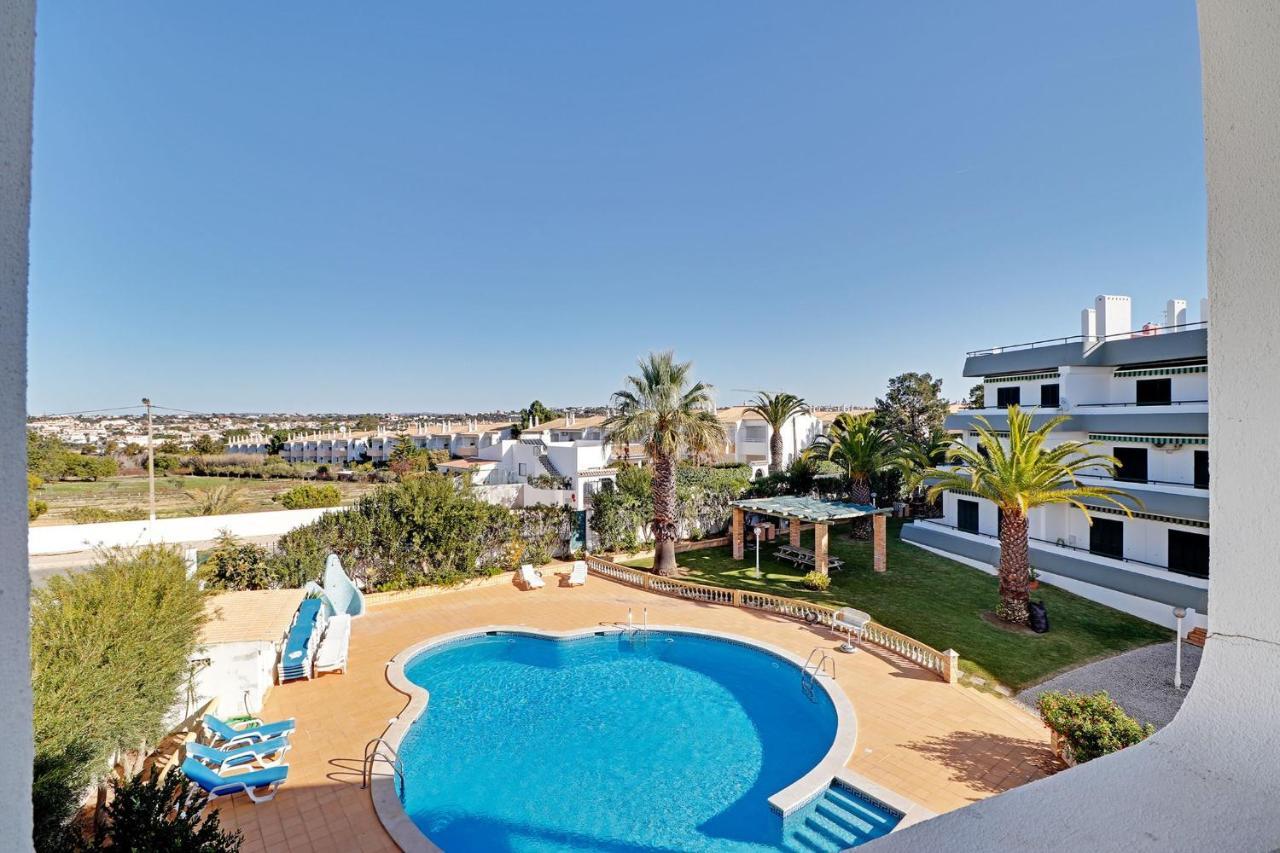 ギーアAlbufeira Delight With Pool By Homingアパートメント エクステリア 写真